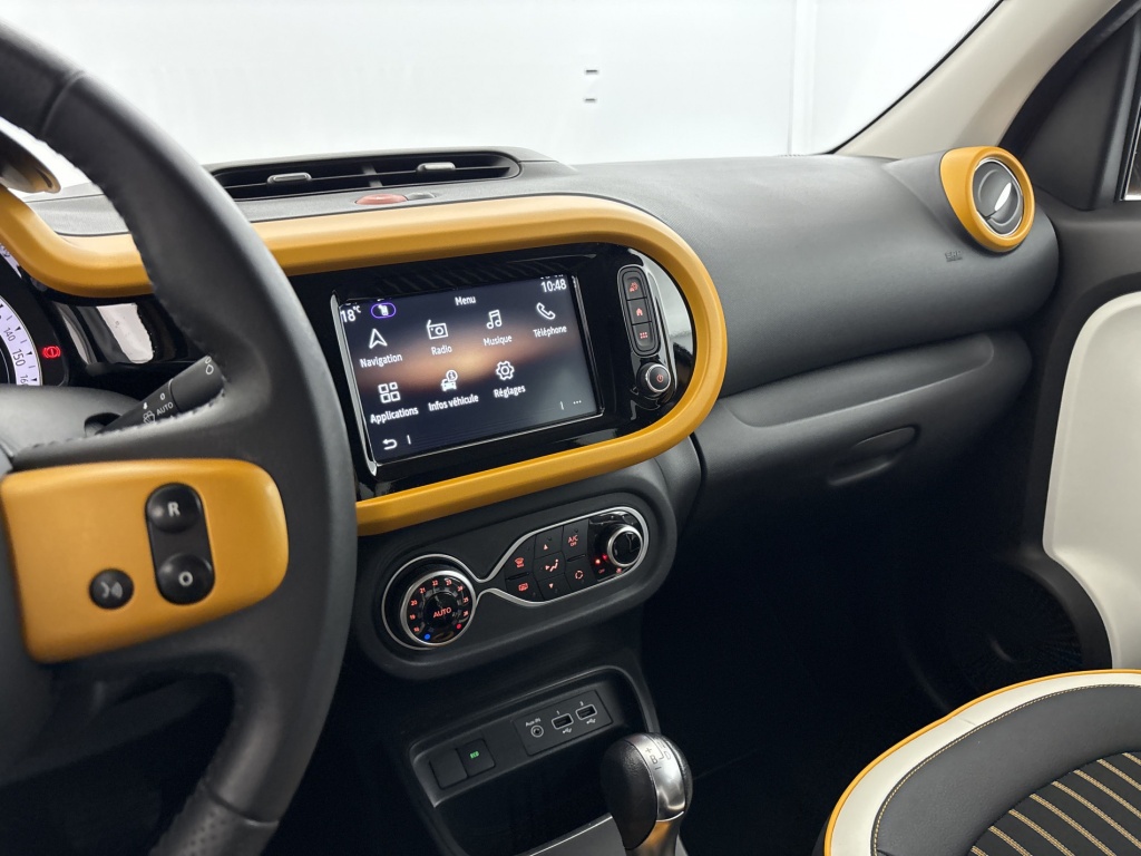 RENAULT Twingo Intens III Achat Integral 21 - ref: 6-2971x229139 - Photo 18