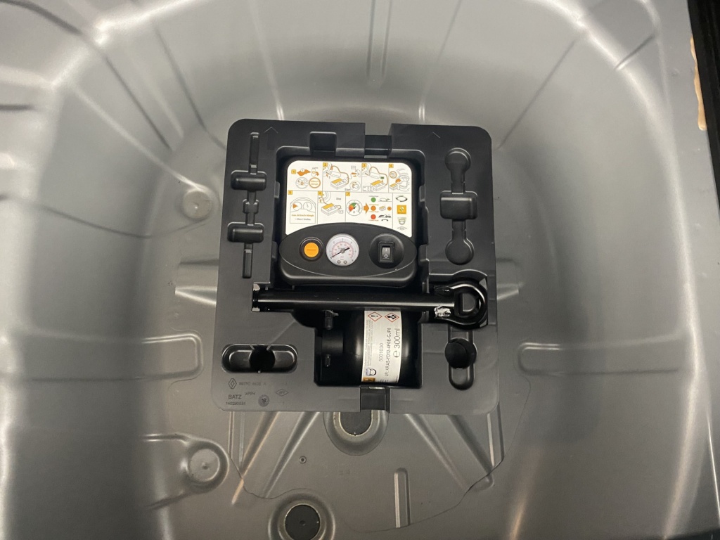 RENAULT Captur Evolution TCe 90 - ref: 6-2971x229532 - Photo 10