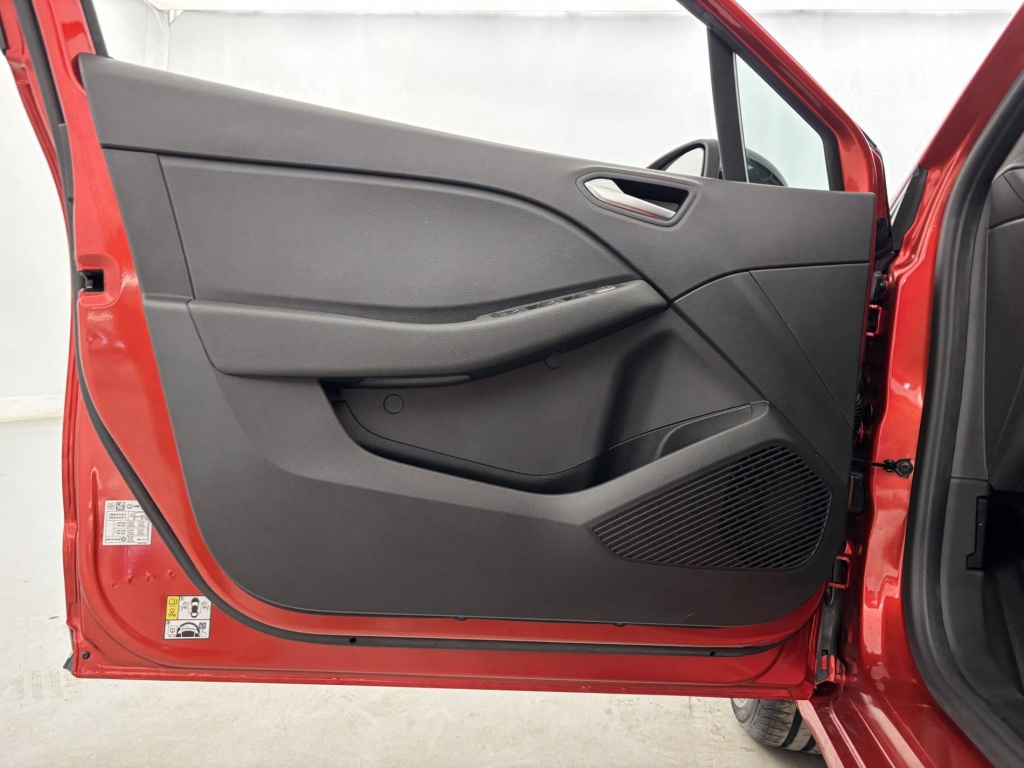 RENAULT Clio Evolution E-Tech full hybrid 145 - ref: 6-2971x229551 - Photo 11