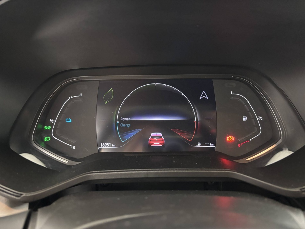 RENAULT Clio Evolution E-Tech full hybrid 145 - ref: 6-2971x229551 - Photo 17