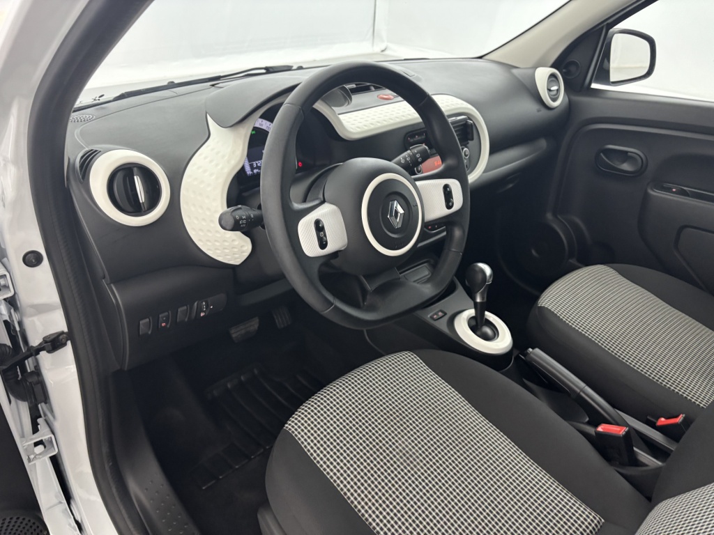 RENAULT Twingo Life III Achat Integral 21 - ref: 6-2971x229605 - Photo 14