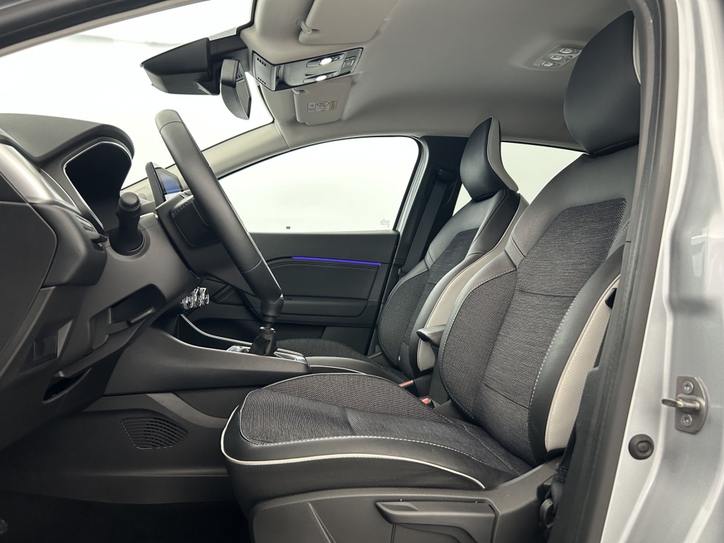 RENAULT Captur Techno TCe 90 - ref: 6-2971x229642 - Photo 13