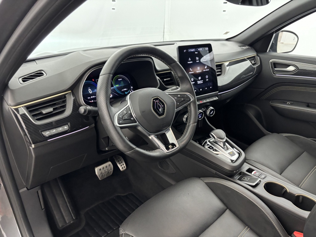 RENAULT Arkana Engineered E-Tech hybride 145 22 - ref: 6-2971x229695 - Photo 14