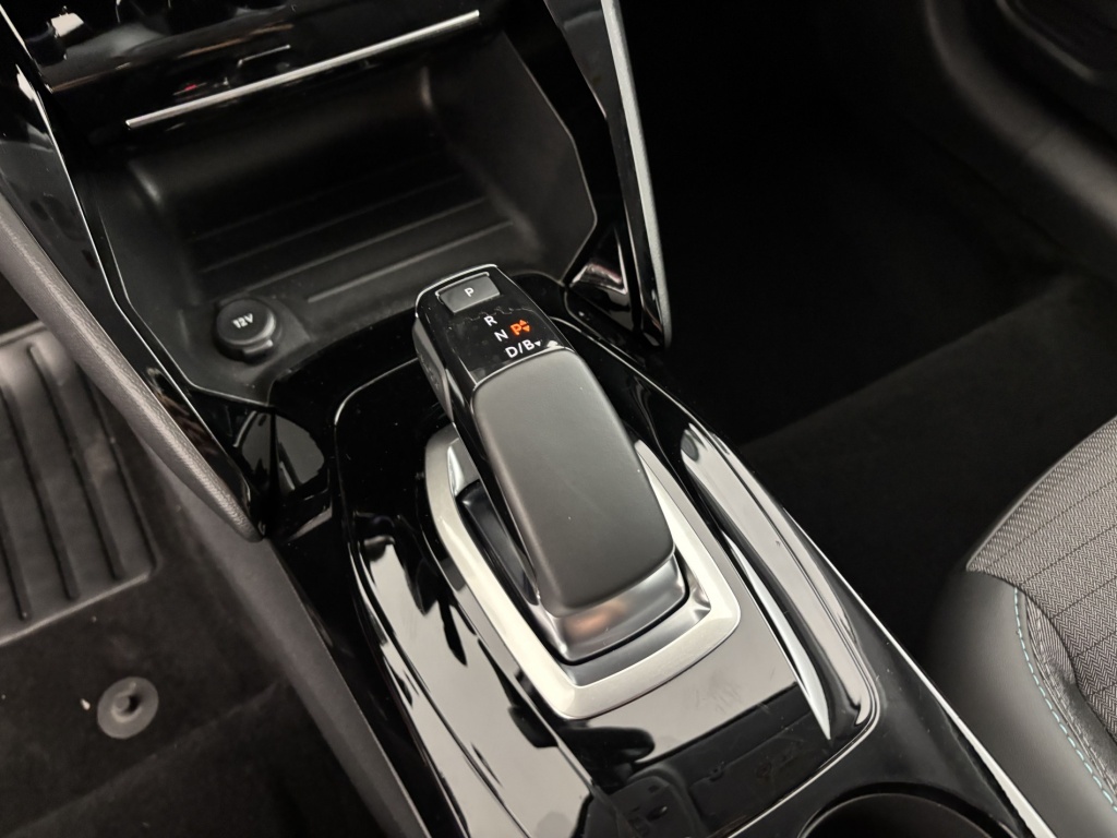 PEUGEOT 208 Allure Pack 50 kWh 136ch - ref: 6-2971x229717 - Photo 20
