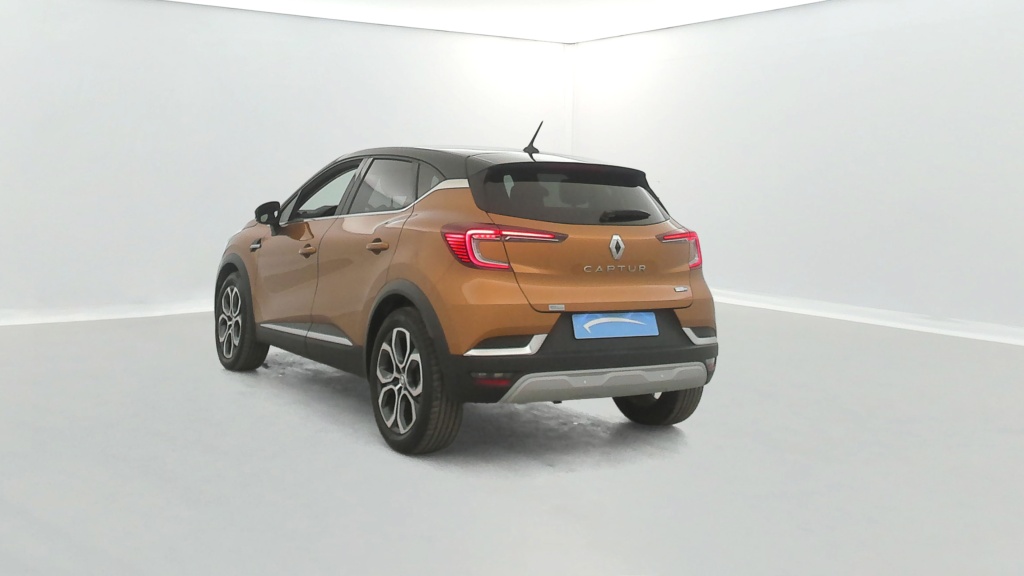RENAULT Captur Intens E-Tech 145 21 - ref: 6-2971x229817 - Photo 3