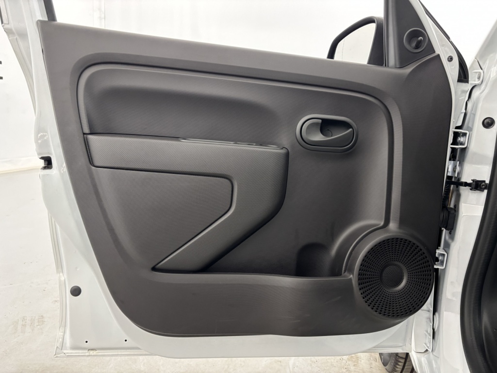 RENAULT Twingo Life III Achat Integral 21 - ref: 6-2971x229850 - Photo 12