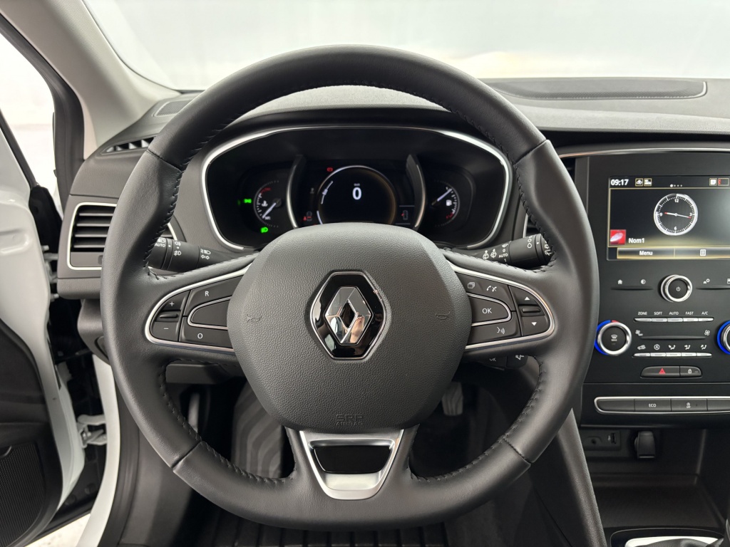 RENAULT Megane Zen Blue dCi 95 - ref: 6-2971x229878 - Photo 15
