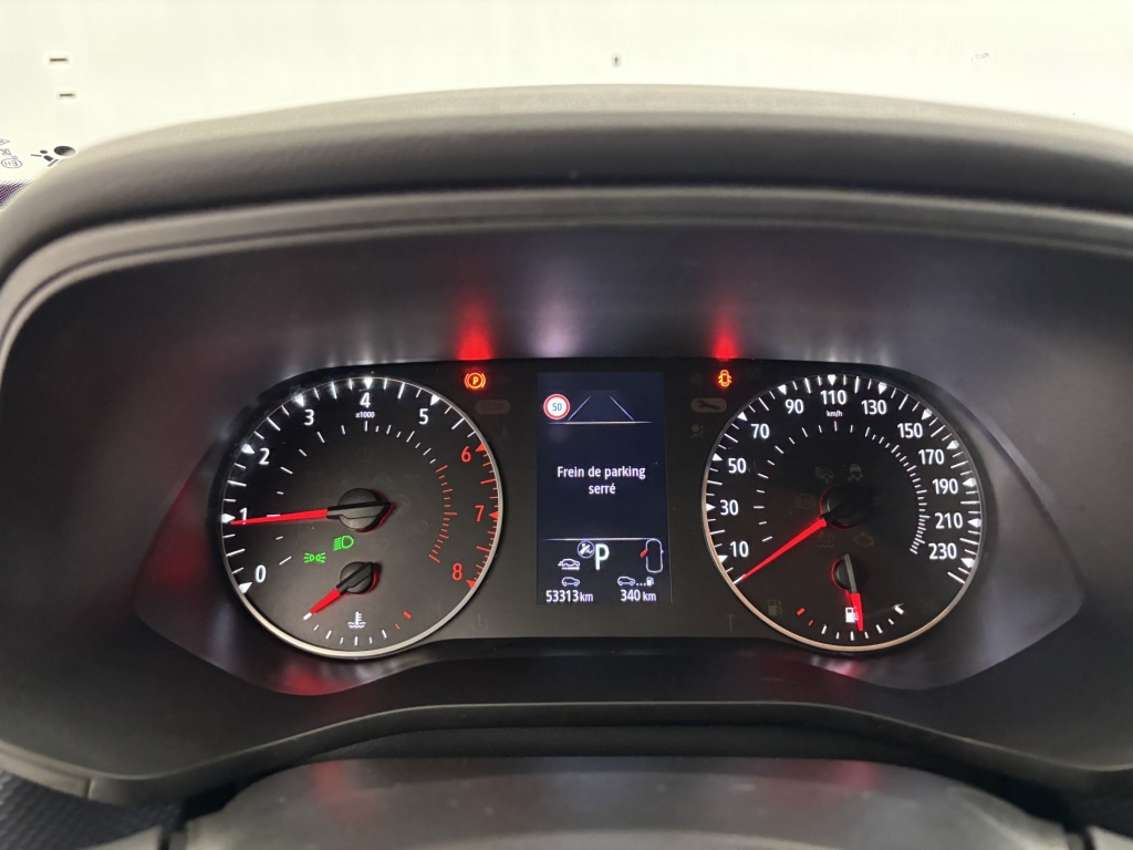 RENAULT Arkana Evolution mild hybrid 140 EDC FAP 22 - ref: 6-2971x229882 - Photo 16