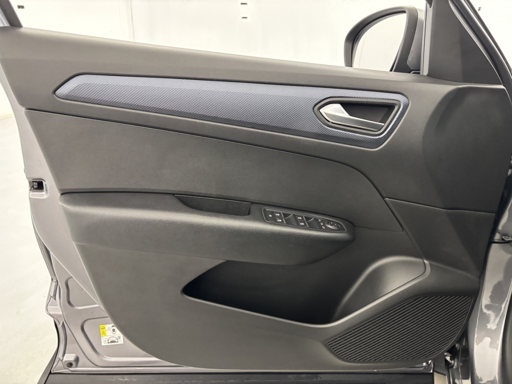 RENAULT Arkana Evolution mild hybrid 140 EDC FAP 22 - ref: 6-2971x230013 - Photo 12