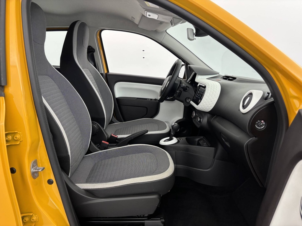 RENAULT Twingo Equilibre III E-Tech - ref: 6-2971x230135 - Photo 14