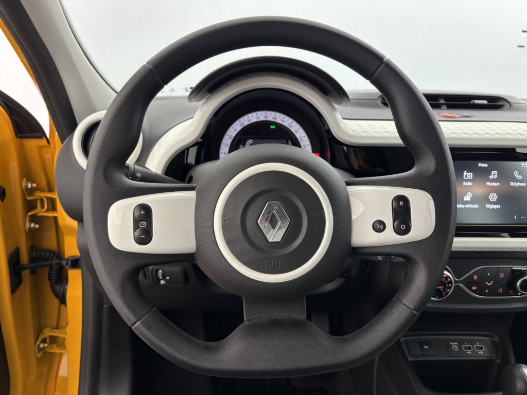 RENAULT Twingo Equilibre III E-Tech - ref: 6-2971x230135 - Photo 15