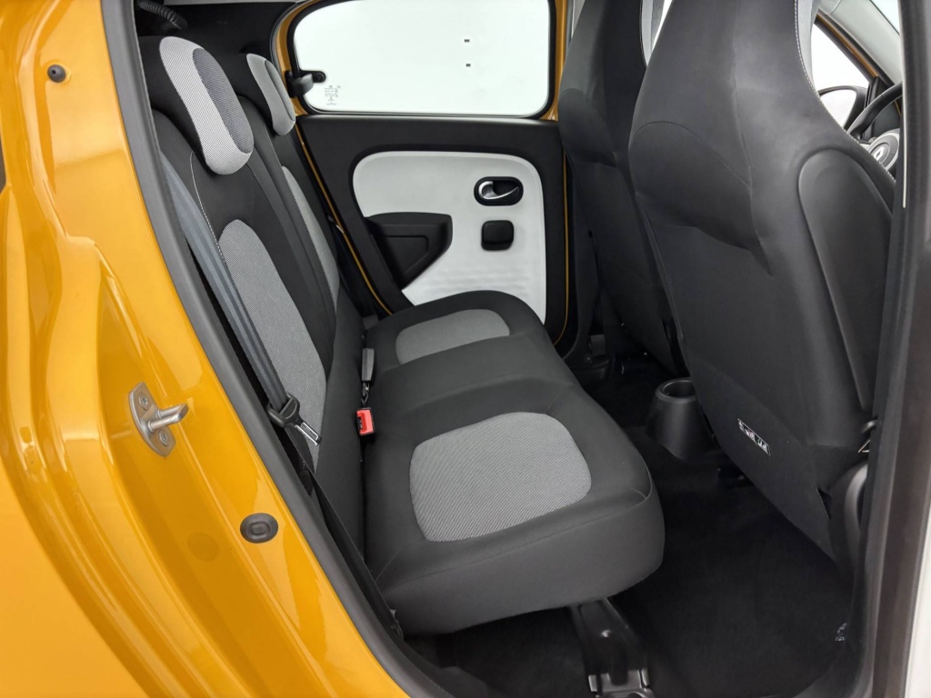 RENAULT Twingo Equilibre III E-Tech - ref: 6-2971x230135 - Photo 16