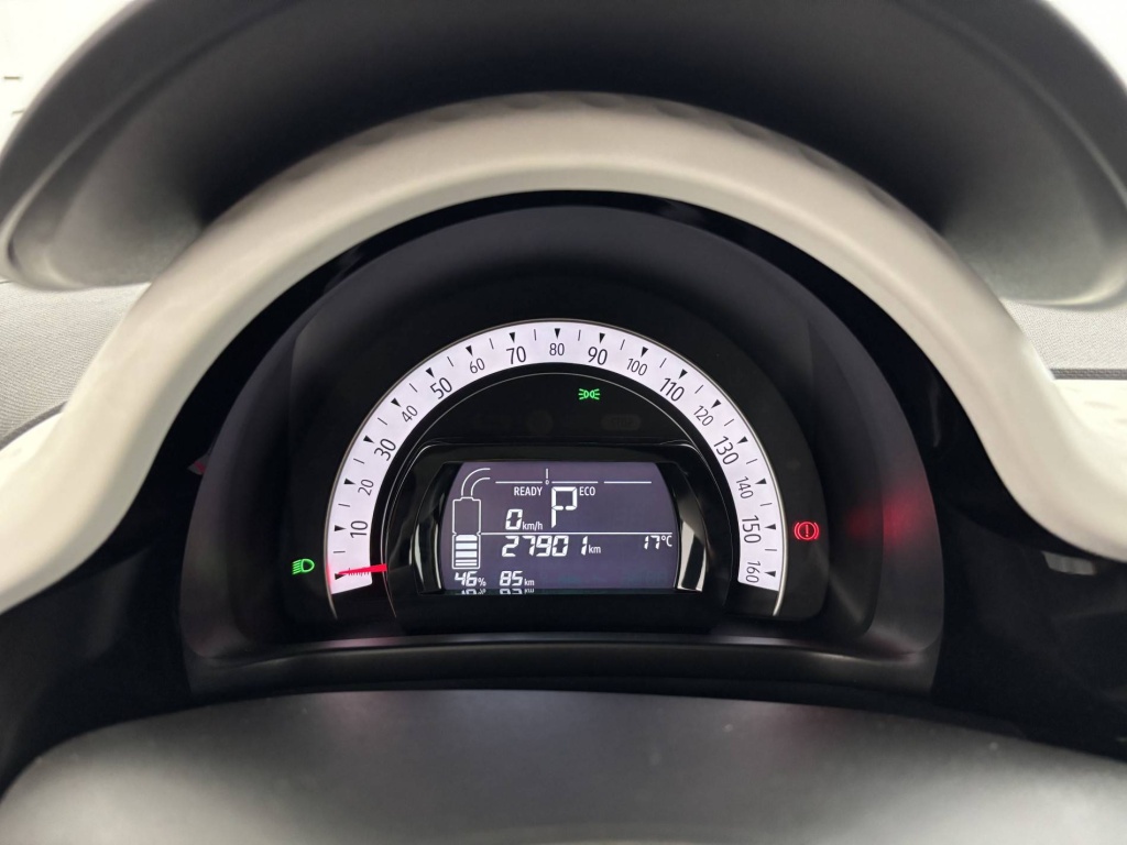 RENAULT Twingo Equilibre III E-Tech - ref: 6-2971x230135 - Photo 17