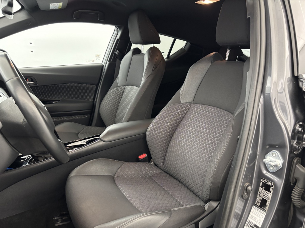 TOYOTA C-HR Edition Hybride 2.0L - ref: 6-2971x230220 - Photo 13