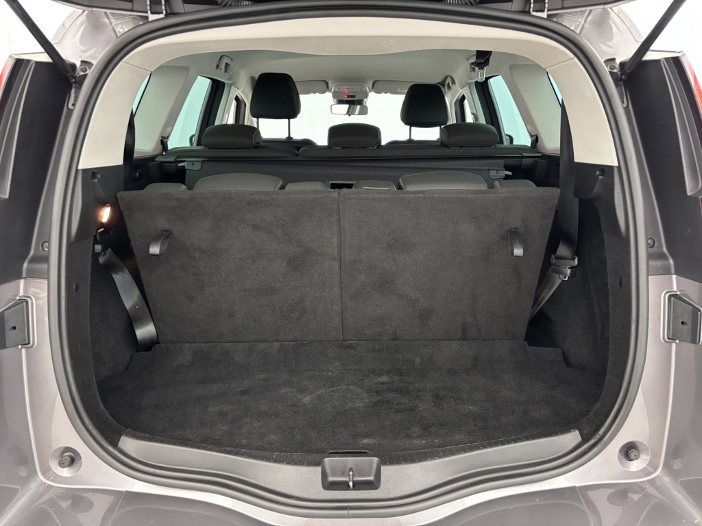 RENAULT Grand Scenic Business Blue dCi 120 21 - ref: 6-2971x230298 - Photo 9