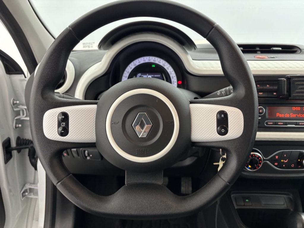 RENAULT Twingo Life III Achat Integral 21 - ref: 6-2971x230417 - Photo 15