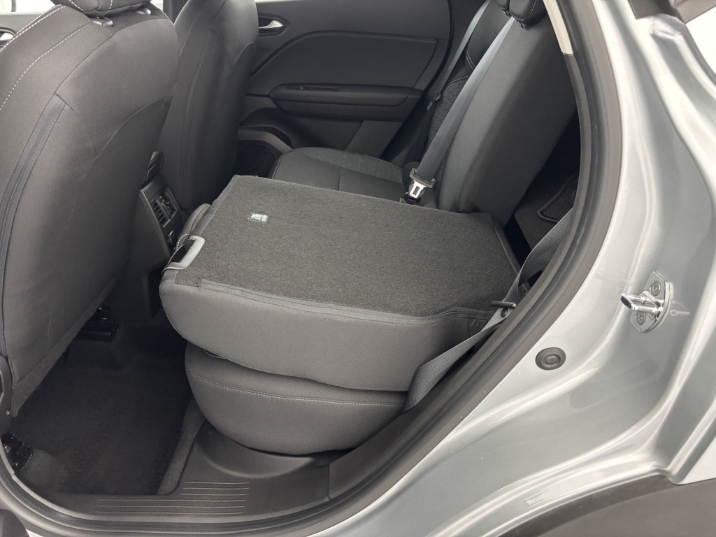 RENAULT Captur Equilibre E-Tech full hybrid 145 - ref: 6-2971x230490 - Photo 11