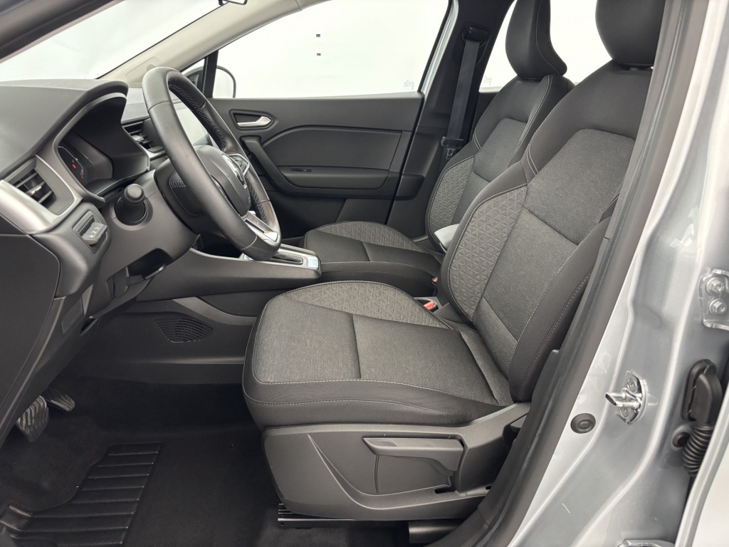 RENAULT Captur Equilibre E-Tech full hybrid 145 - ref: 6-2971x230490 - Photo 13