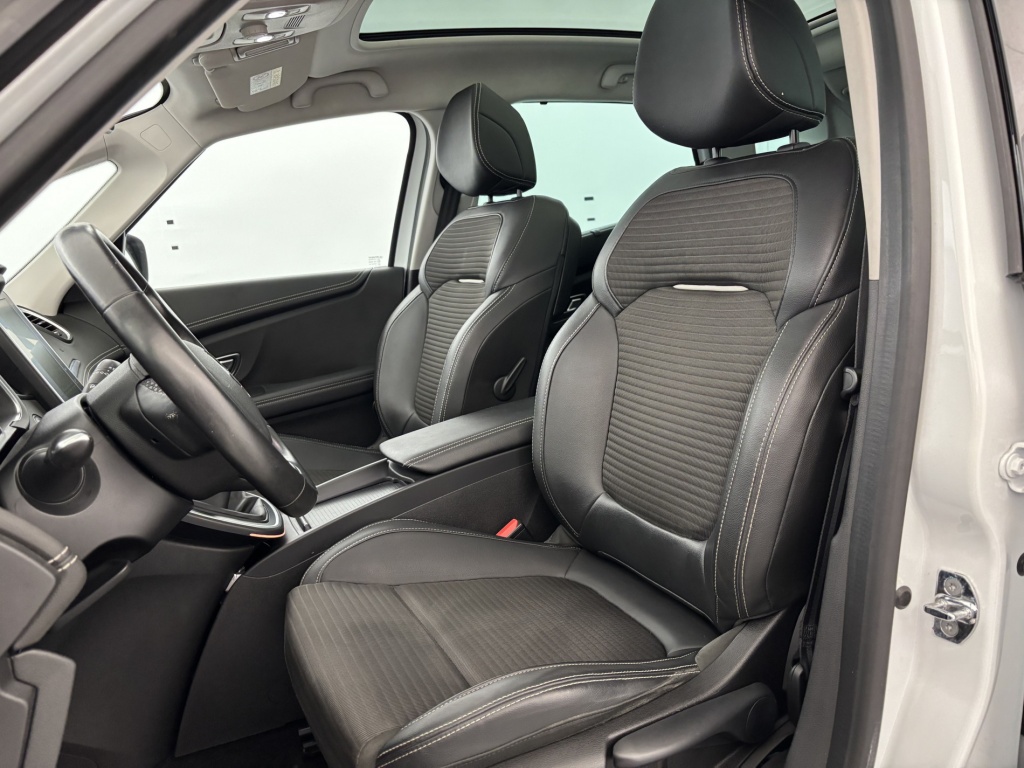 RENAULT Scenic Intens TCe 130 Energy - ref: 6-2971x230711 - Photo 13