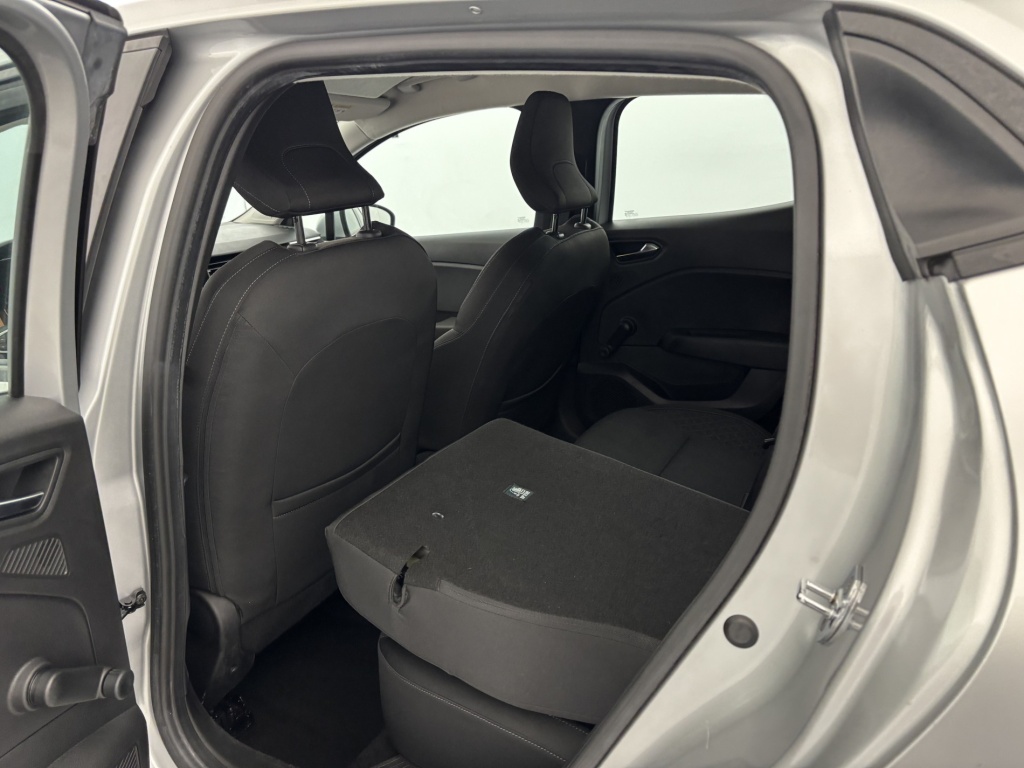 RENAULT Clio Business Blue dCi 85 - ref: 6-2971x230897 - Photo 11