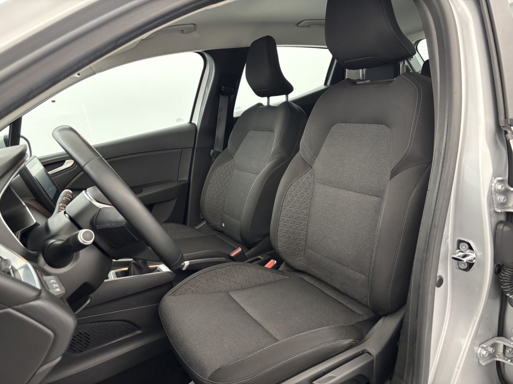 RENAULT Clio Business Blue dCi 85 - ref: 6-2971x230897 - Photo 13