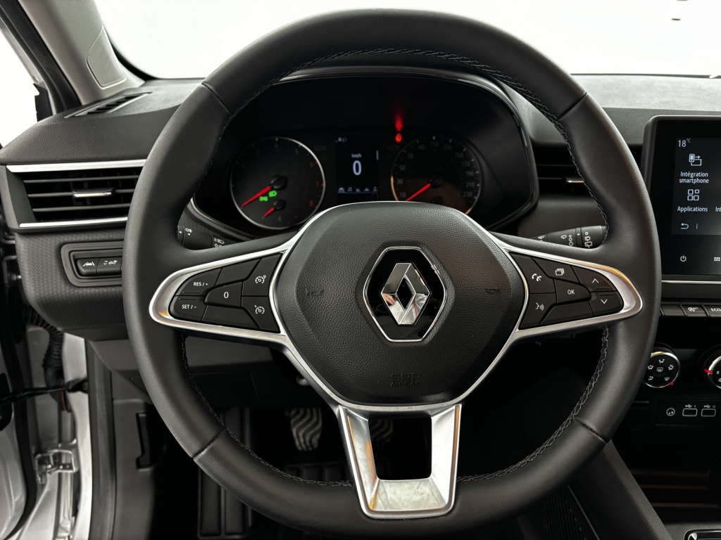 RENAULT Clio Equilibre TCe 90 - ref: 6-2971x230975 - Photo 15