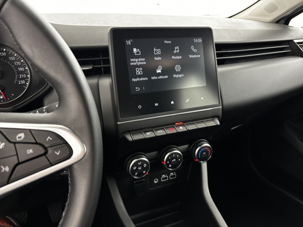 RENAULT Clio Equilibre TCe 90 - ref: 6-2971x230975 - Photo 18