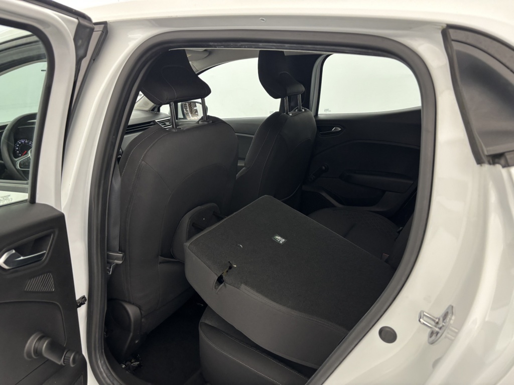 RENAULT Clio Business Blue dCi 85 - ref: 6-2971x231172 - Photo 11