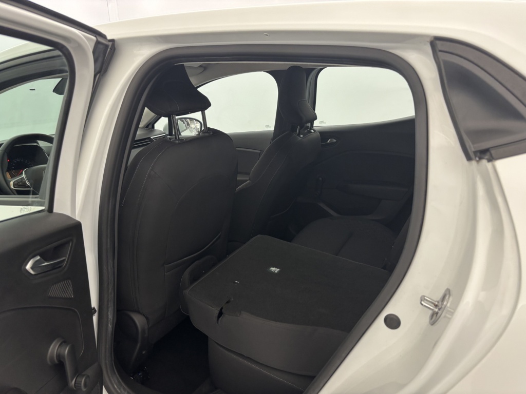 RENAULT Clio Business Blue dCi 85 - ref: 6-2971x231173 - Photo 11