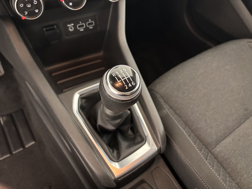 RENAULT Clio Business Blue dCi 85 - ref: 6-2971x231174 - Photo 20