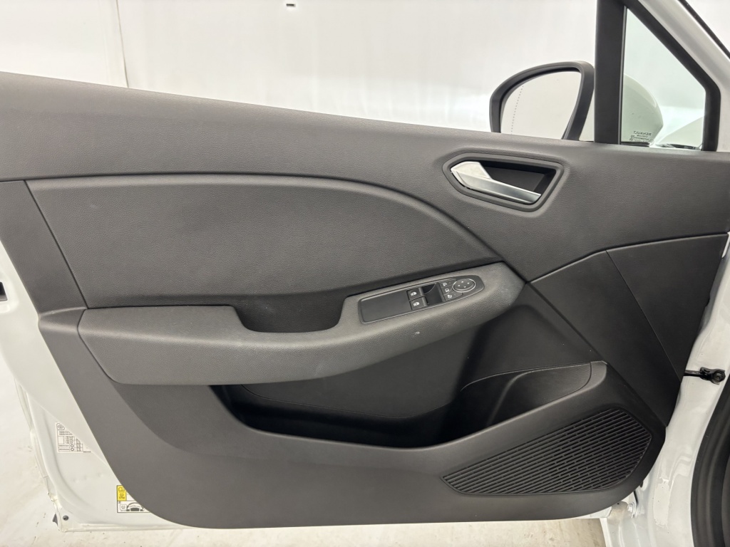 RENAULT Clio Business Blue dCi 85 - ref: 6-2971x231176 - Photo 12