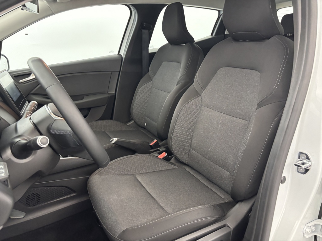 RENAULT Clio Business Blue dCi 85 - ref: 6-2971x231176 - Photo 13