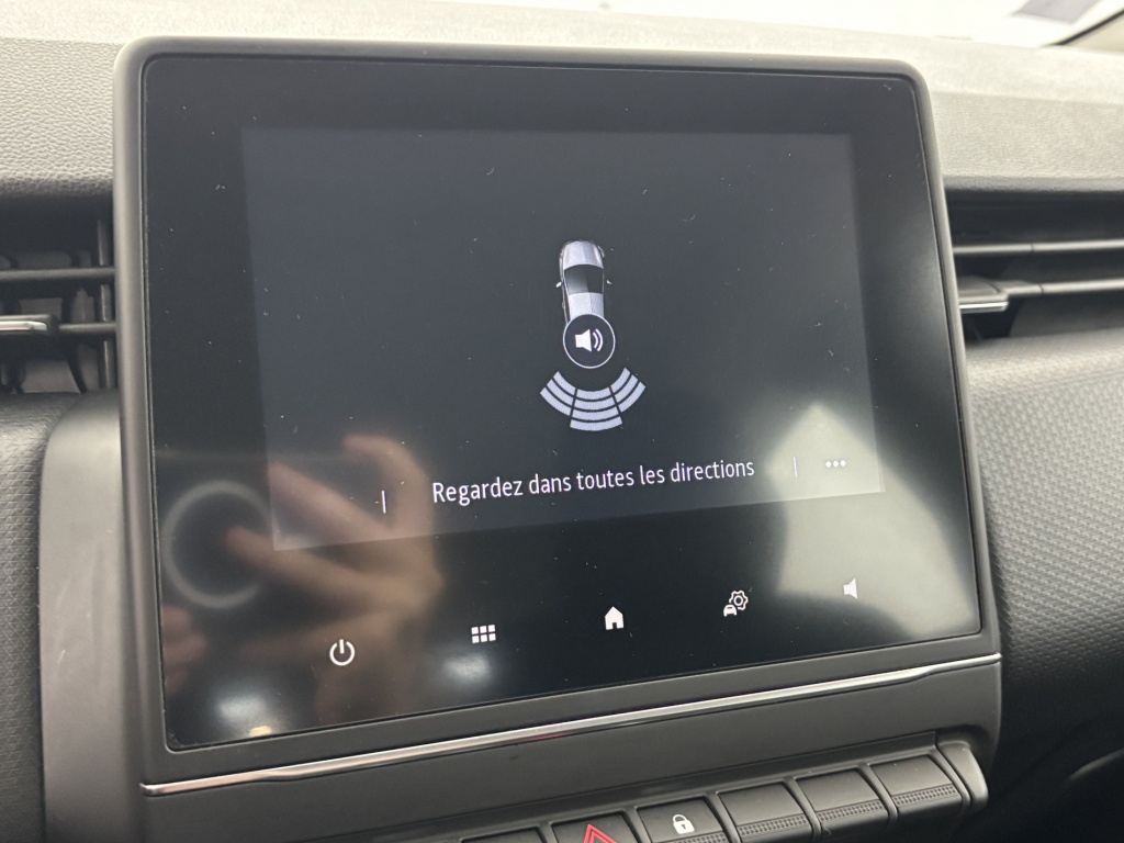 RENAULT Clio Business Blue dCi 85 - ref: 6-2971x231176 - Photo 18