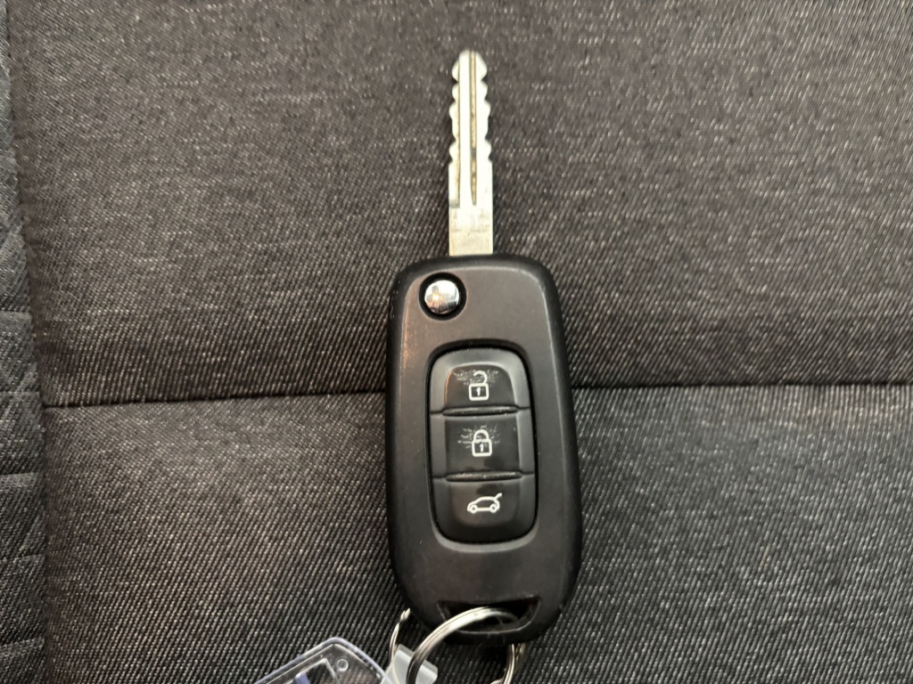 RENAULT Clio Equilibre TCe 90 - ref: 6-2971x231248 - Photo 20