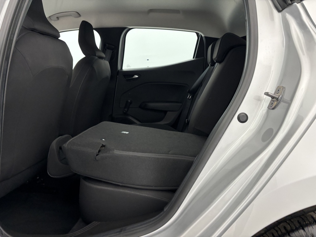RENAULT Clio Equilibre TCe 90 - ref: 6-2971x231250 - Photo 11