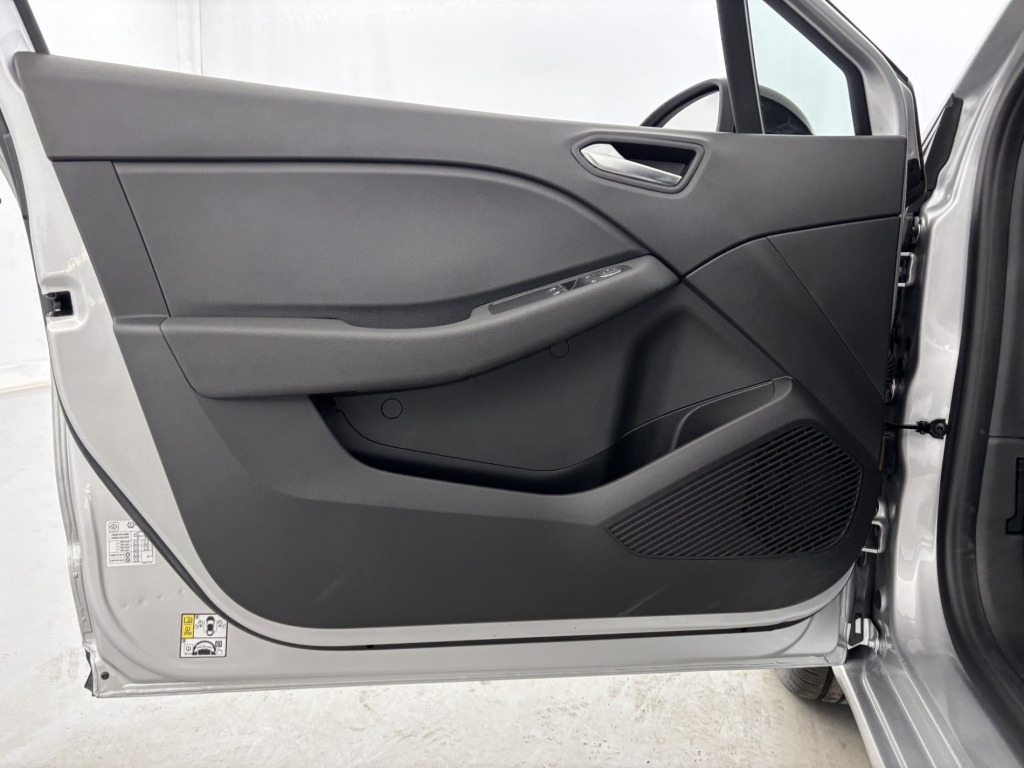 RENAULT Clio Equilibre TCe 90 - ref: 6-2971x231250 - Photo 12