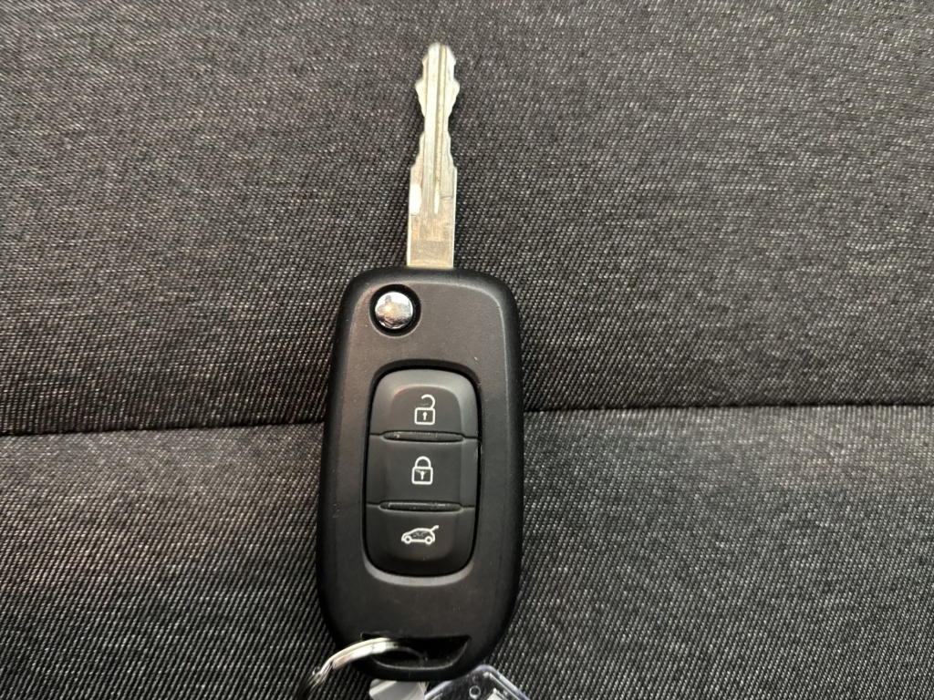 RENAULT Clio Equilibre TCe 90 - ref: 6-2971x231251 - Photo 20