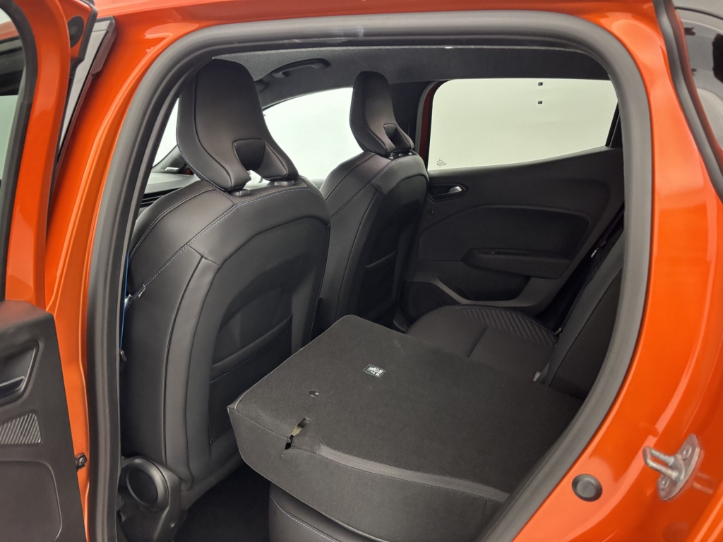 RENAULT Clio Esprit Alpine TCe 90 - ref: 6-2971x231278 - Photo 10