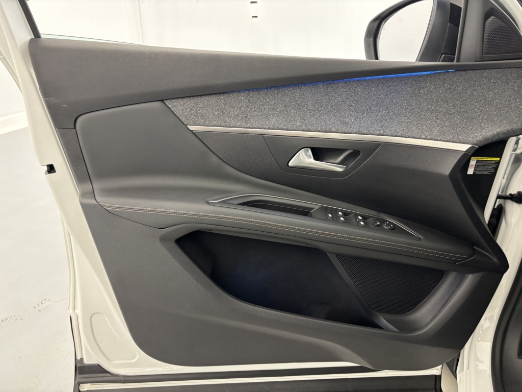 PEUGEOT 3008 GT Line BlueHDi 130ch S&S EAT8 - ref: 6-2971x231440 - Photo 11