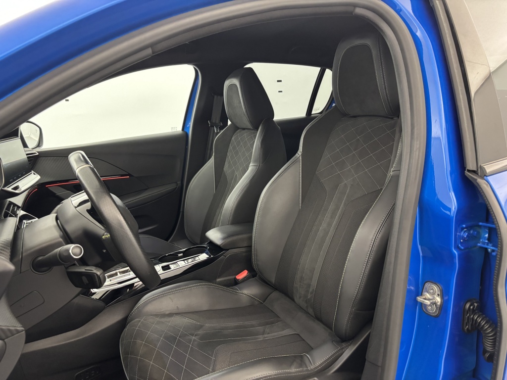 PEUGEOT 208 GT Pack 50 kWh 136ch - ref: 6-2971x232071 - Photo 13