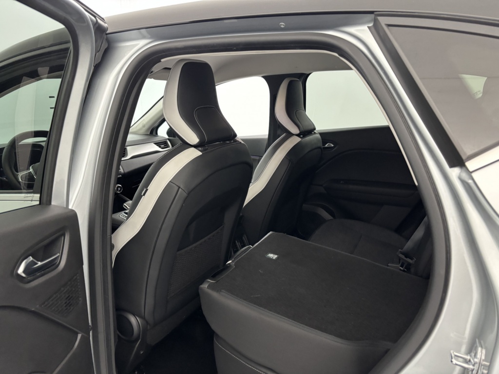 RENAULT Captur Intens E-Tech Plug-in 160 - ref: 6-2971x232122 - Photo 11