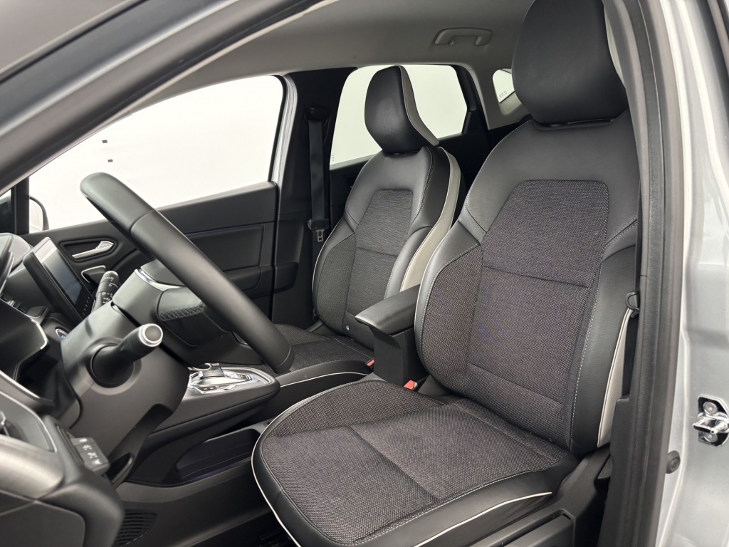 RENAULT Captur Intens E-Tech Plug-in 160 - ref: 6-2971x232122 - Photo 13
