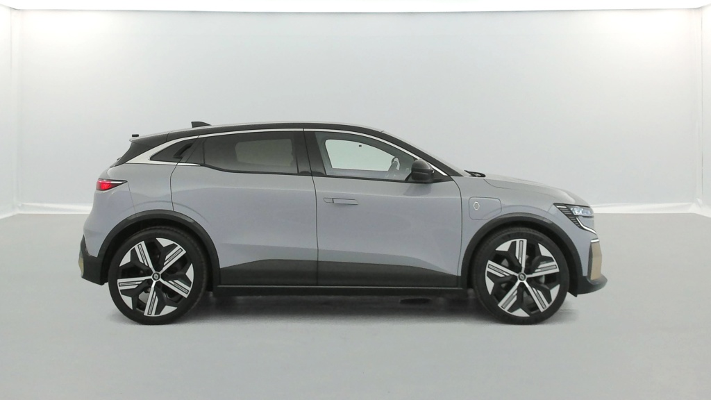RENAULT Megane Iconic Electrique EV60 220 ch super charge - ref: 6-2971x232126 - Photo 6