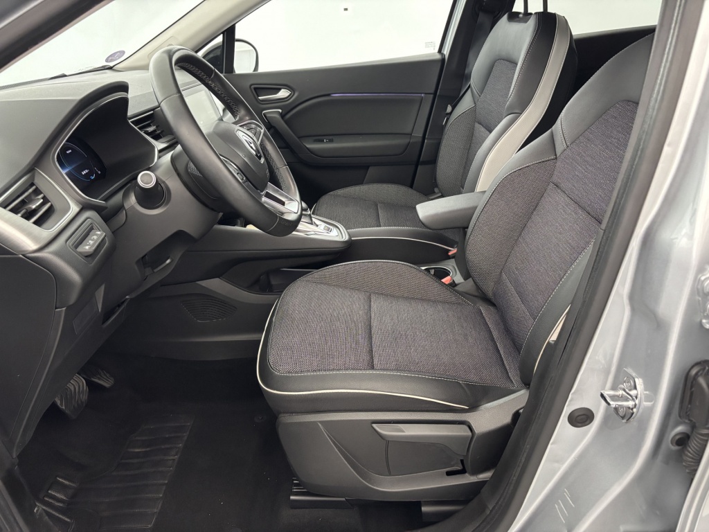 RENAULT Captur Intens E-Tech Plug-in 160 21 - ref: 6-2971x232244 - Photo 13