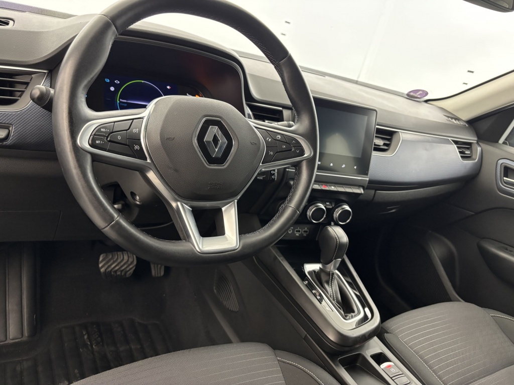 RENAULT Captur Intens E-Tech Plug-in 160 21 - ref: 6-2971x232244 - Photo 17
