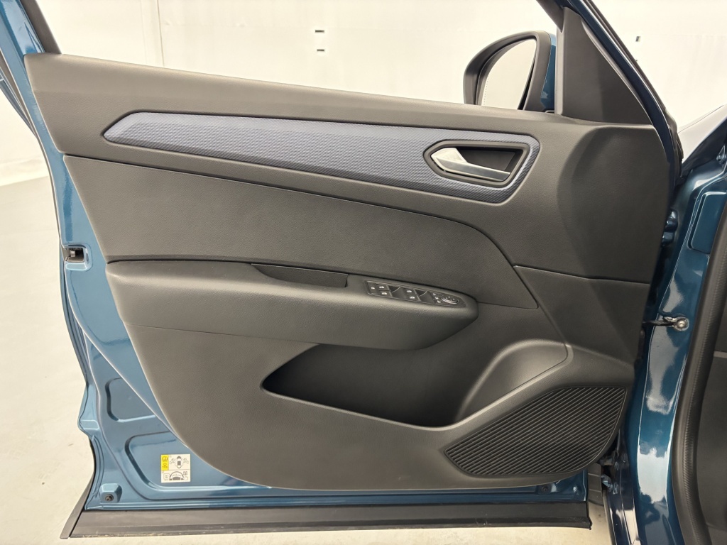 RENAULT Arkana Evolution E-Tech hybride 145 22 - ref: 6-2971x232332 - Photo 11