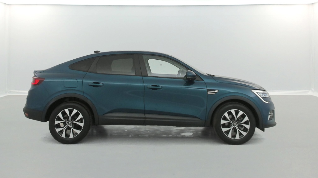 RENAULT Arkana Evolution E-Tech hybride 145 22 - ref: 6-2971x232332 - Photo 6