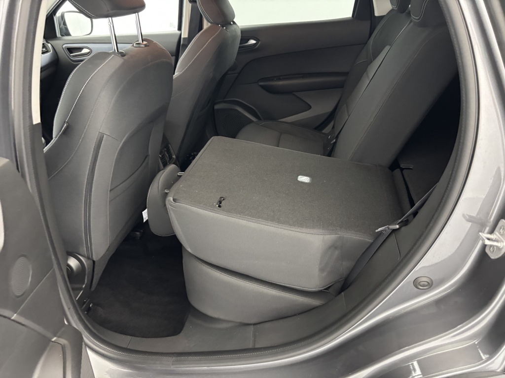 RENAULT Arkana Evolution mild hybrid 140 EDC FAP 22 - ref: 6-2971x232497 - Photo 11