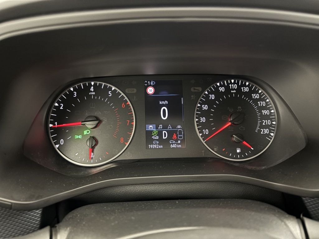 RENAULT Arkana Evolution mild hybrid 140 EDC FAP 22 - ref: 6-2971x232497 - Photo 17