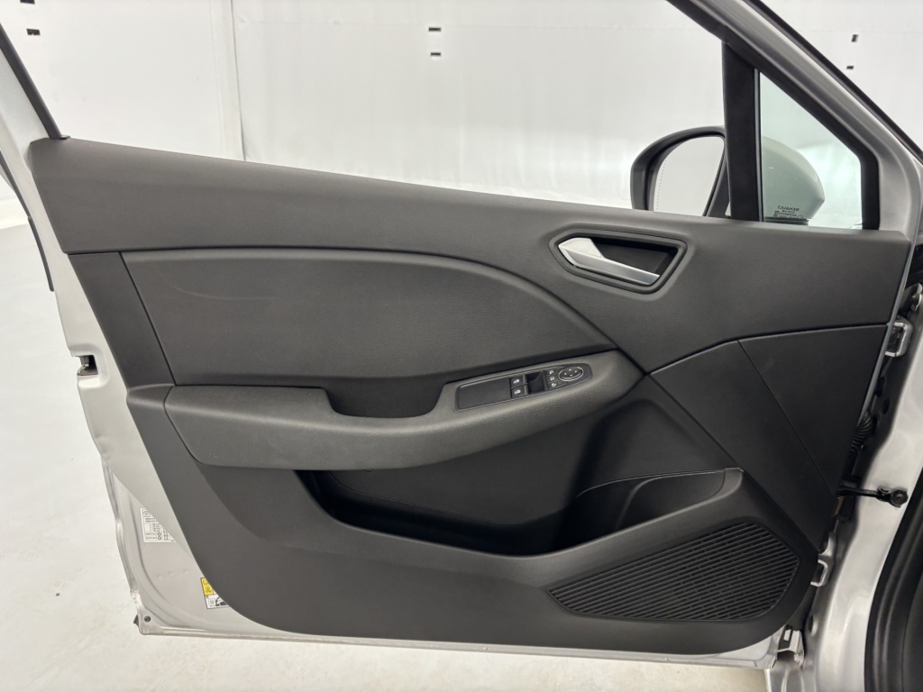 RENAULT Clio Business Blue dCi 85 - ref: 6-2971x232542 - Photo 11